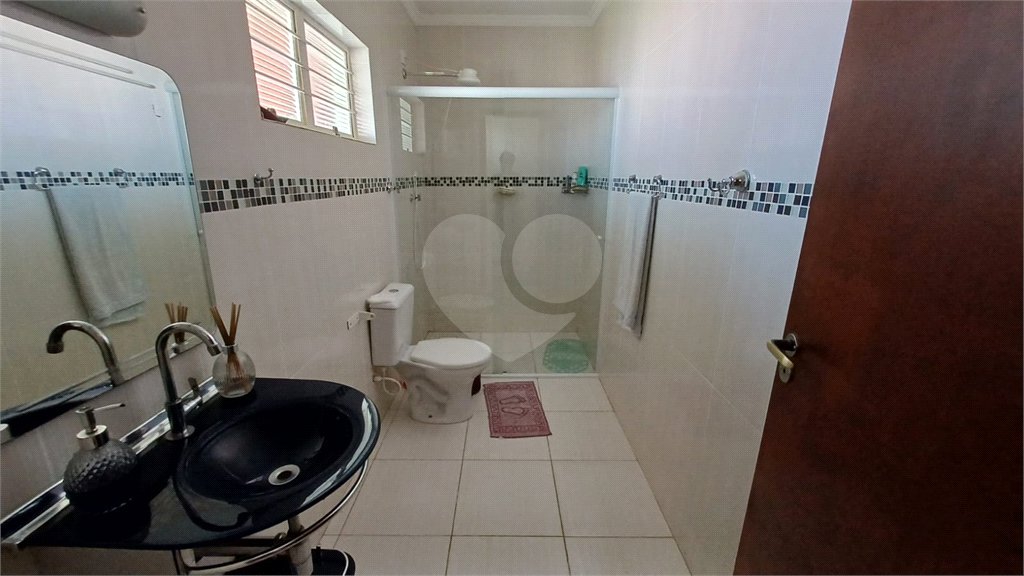 Casa à venda com 3 quartos, sendo 1 suíte,  no condomínio Santa Inês, Itu - SP