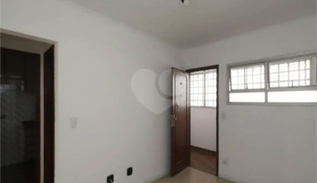 Apartamento à venda com 2 quartos, sendo 1 suíte,  em Vila Guilherme, São Paulo, SP