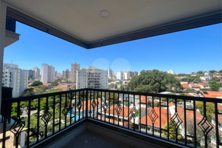Cobertura à venda com 3 quartos, sendo 2 suítes, em Lapa, São Paulo, SP