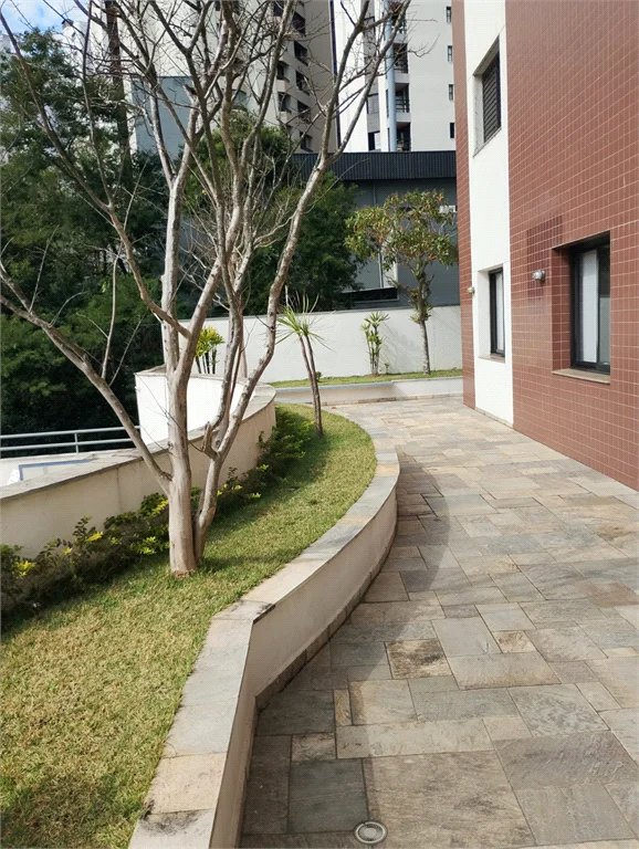 Apartamento à venda com 2 quartos, sendo 1 suíte,  em Vila Suzana, São Paulo, SP