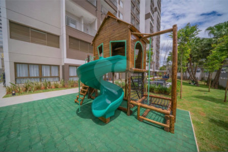 Apartamento com varanda à venda no Panamby