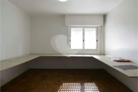 Apartamento à venda com 3 quartos, sendo 2 suítes, em Cambuci, São Paulo, SP