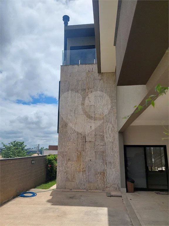 Casa à venda com 3 quartos, sendo 2 suítes, no condomínio Ibiaram 1, Itupeva - SP