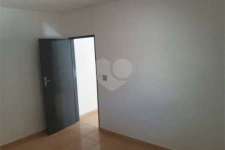 Casa à venda com 3 quartos em Jardim Vila Rosa, Valinhos, SP