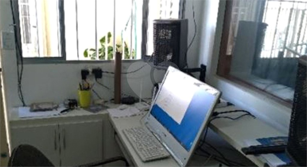 Sobrado à venda com 5 quartos em Jaguara, São Paulo, SP