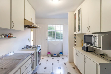 Casa de Vila à venda com 3 quartos, sendo 1 suíte, em Chácara Monte Alegre, São Paulo, SP