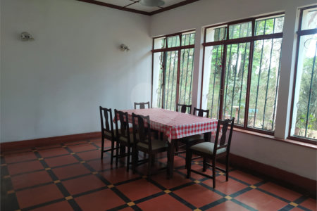Chácara à venda com 5 quartos, sendo 1 suíte, no Centro (mailasqui), São Roque, SP