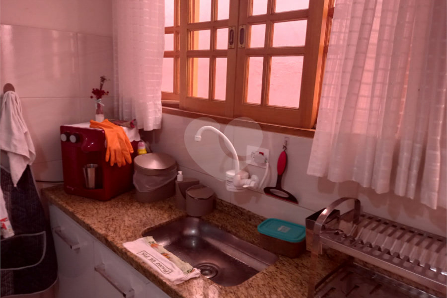 Casa à venda com 3 quartos, sendo 1 suíte, em Parque Novo Mundo, São Paulo, SP