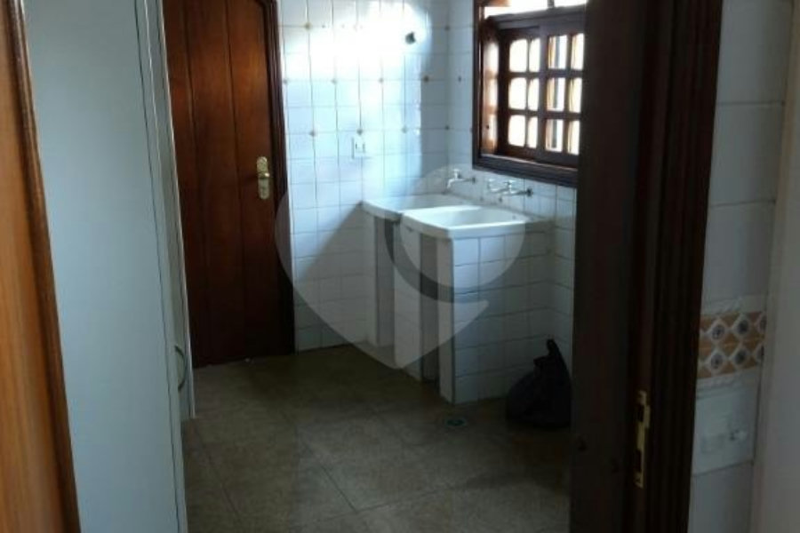 Casa à venda com 4 suítes em Tremembé, São Paulo, SP