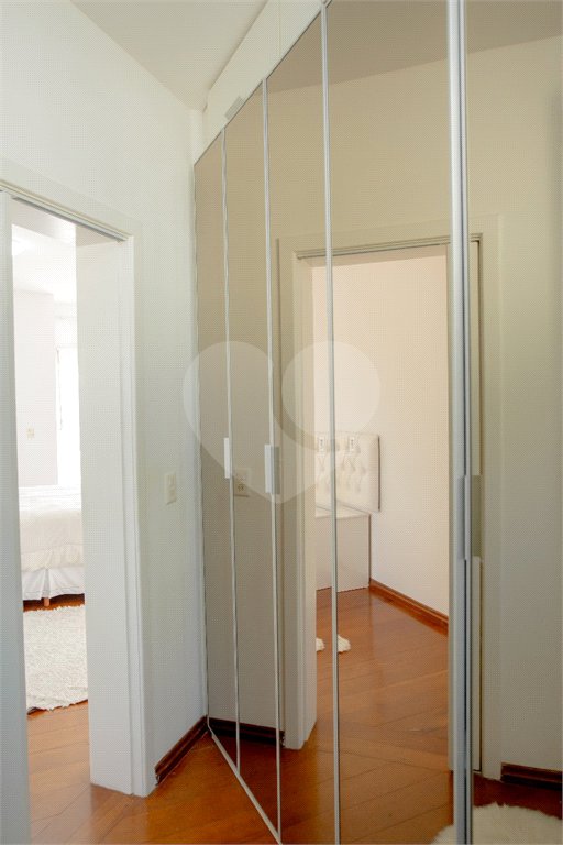 Sobrado à venda ou para alugar com 4 suítes em Jardim Imperial Hills Iii, Arujá, SP