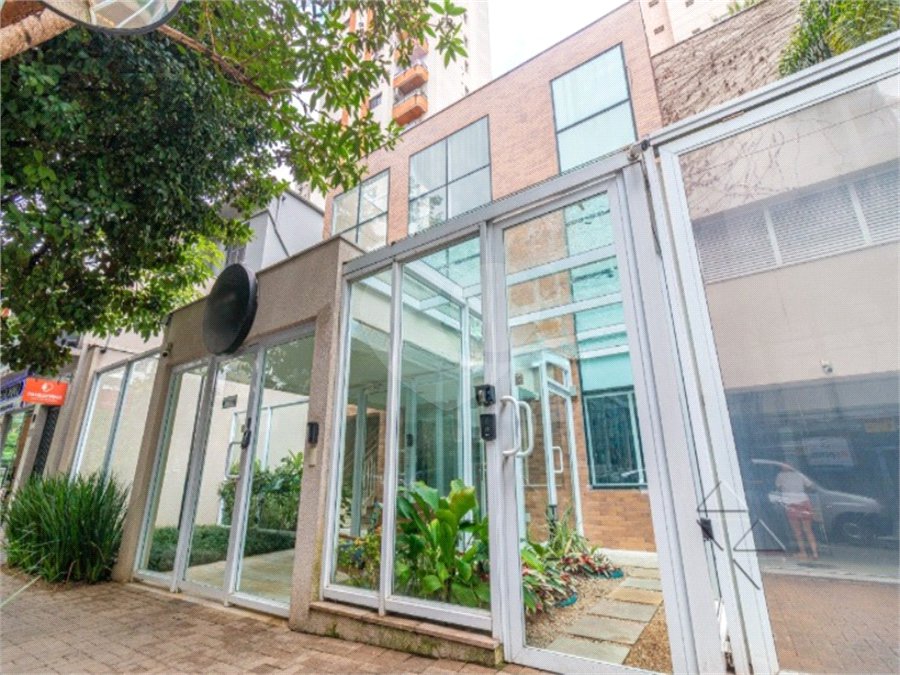 Apartamento à venda com 3 quartos, sendo 2 suítes,  em Perdizes, São Paulo, SP