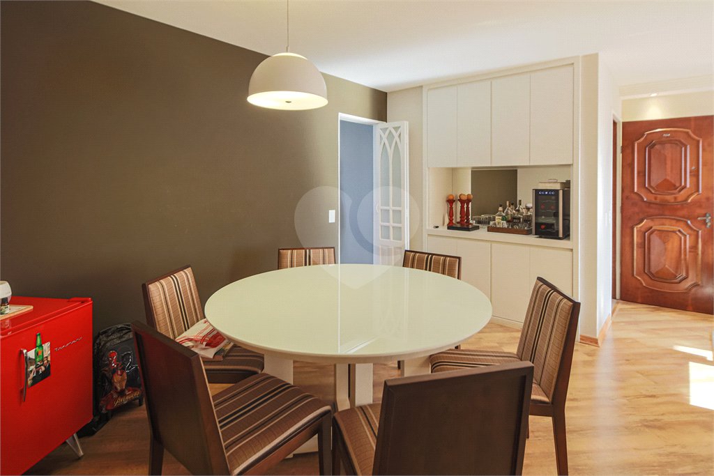 Apartamento à venda com 3 quartos, sendo 1 suíte, em Brooklin, São Paulo, SP