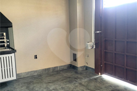 Casa à venda com 3 quartos, sendo 1 suíte, em Jardim das Araras, Indaiatuba, SP