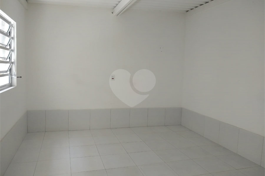 Sobrado à venda com 3 quartos em Chácara Santo Antônio, São Paulo, SP