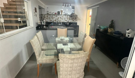 Casa à venda com 4 quartos em Santana, São Paulo, SP