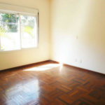 Casa à venda com 4 quartos, sendo 2 suítes, no condomínio Bristol Village, São Paulo - SP