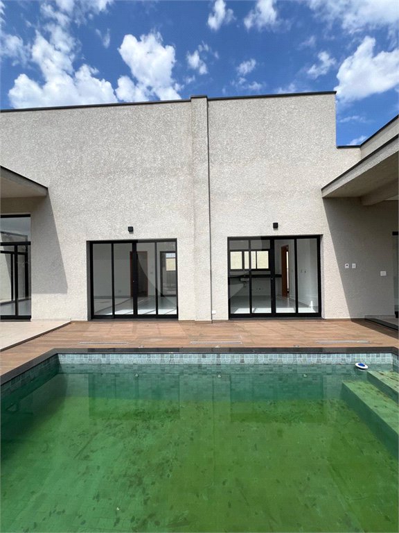 Casa à venda com 3 suítes no condomínio Spazio Design, Bragança Paulista - SP