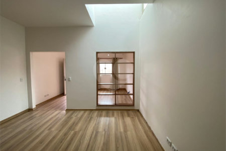 Casa à venda com 3 quartos, sendo 1 suíte,  em Jardim Jamaica, Ponta Porã, MS