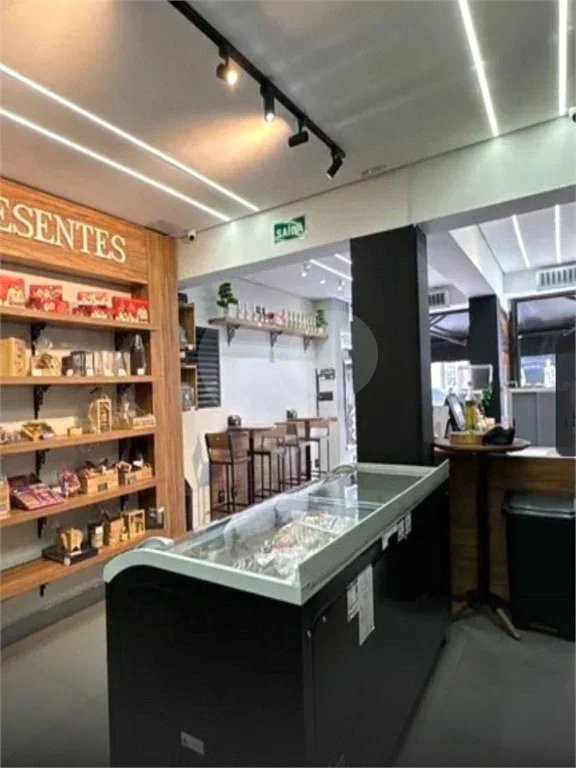 Ponto comercial (loja) no Tatuapé para venda ou locação