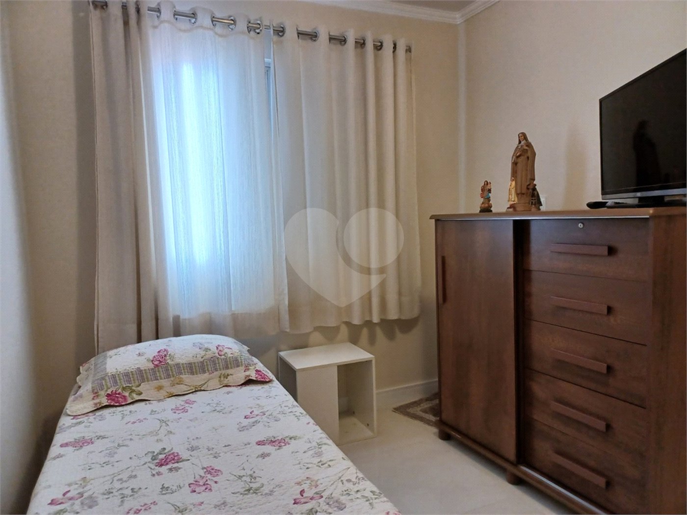 Apartamento à venda com 2 quartos em Vila Erna, São Paulo, SP