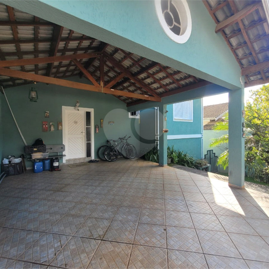 Casa à venda com 3 quartos, sendo 1 suíte, em Itapetinga, Atibaia, SP