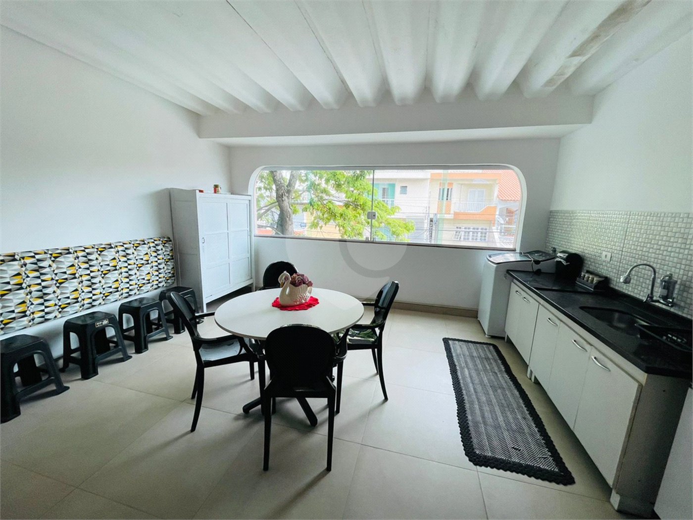Casa à venda com 4 quartos, sendo 1 suíte,  em Jardim Stella, Santo André, SP
