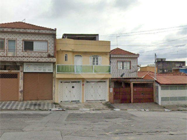 Casa à venda com 4 quartos, sendo 1 suíte,  em Jardim Japão, São Paulo, SP