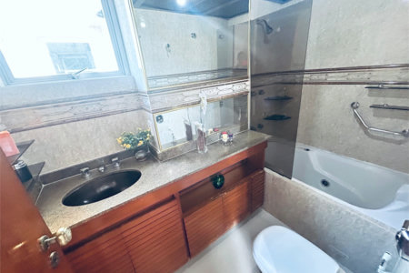 Apartamento à venda com 4 quartos, sendo 1 suíte, em Tijuca, Rio de Janeiro, RJ