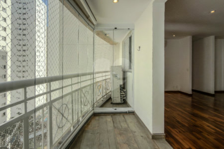 Apartamento à venda com 3 quartos, sendo 1 suíte, em Vila Leopoldina, São Paulo, SP