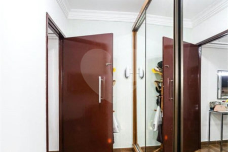 Casa à venda com 3 quartos, sendo 1 suíte, em Parque das Nações, Santo André, SP