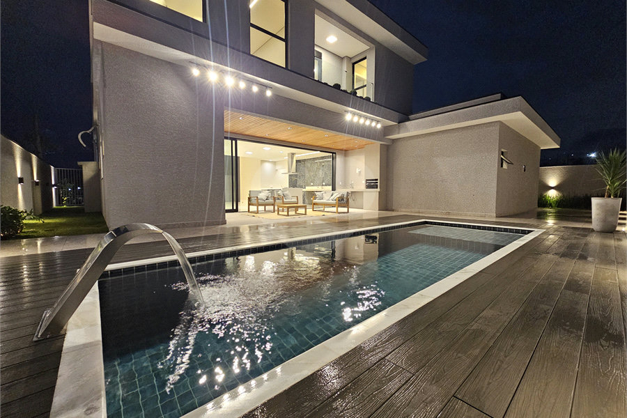 Casa à venda com 4 suítes no condomínio Villas do Jaguari, Santana de Parnaíba - SP