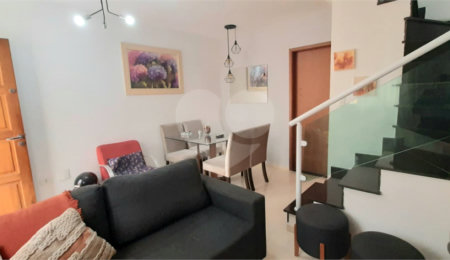 Casa à venda com 2 suítes no condomínio Alto da Serra, São Paulo - SP
