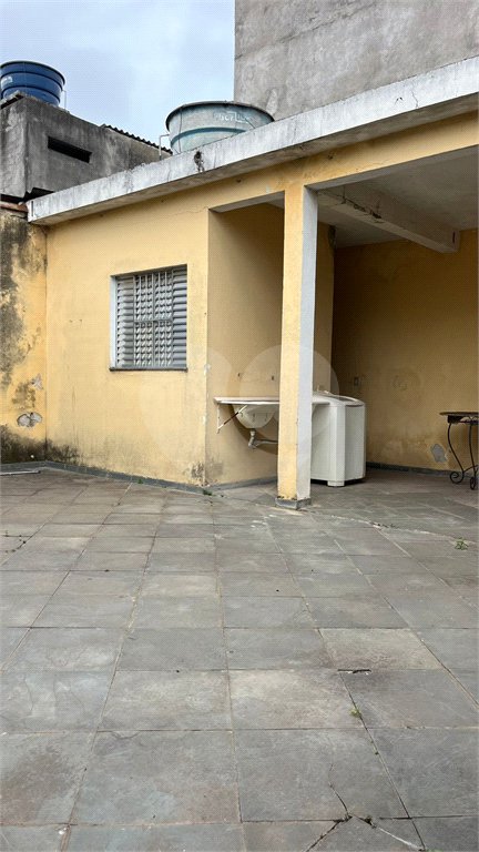 Casa Térrea à venda com 3 quartos em Jardim Dom José, São Paulo, SP