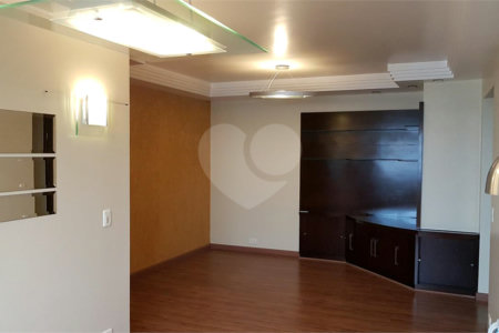 Apartamento à venda com 3 quartos, sendo 1 suíte, em Alto da Lapa, São Paulo, SP