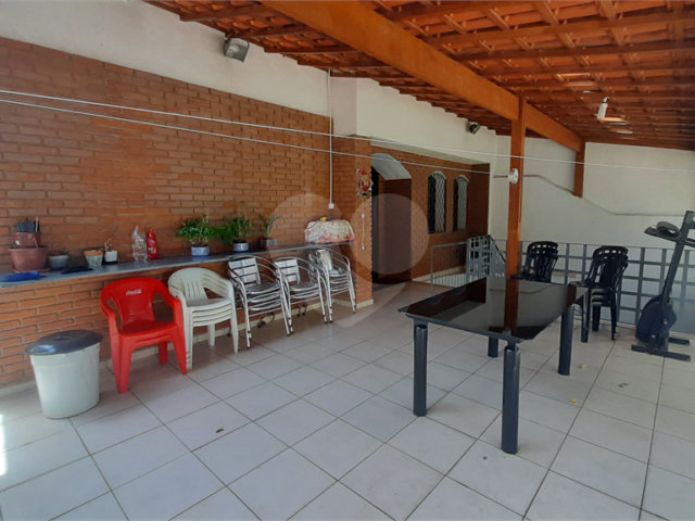 Casa à venda com 3 quartos, sendo 1 suíte,  em Vila Guilherme, São Paulo, SP