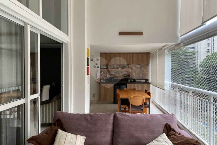 Apartamento à venda com 3 suítes em Morumbi, São Paulo, SP