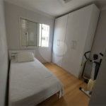 Apartamento à venda com 3 quartos, sendo 2 suítes,  em Cidade São Francisco, São Paulo, SP