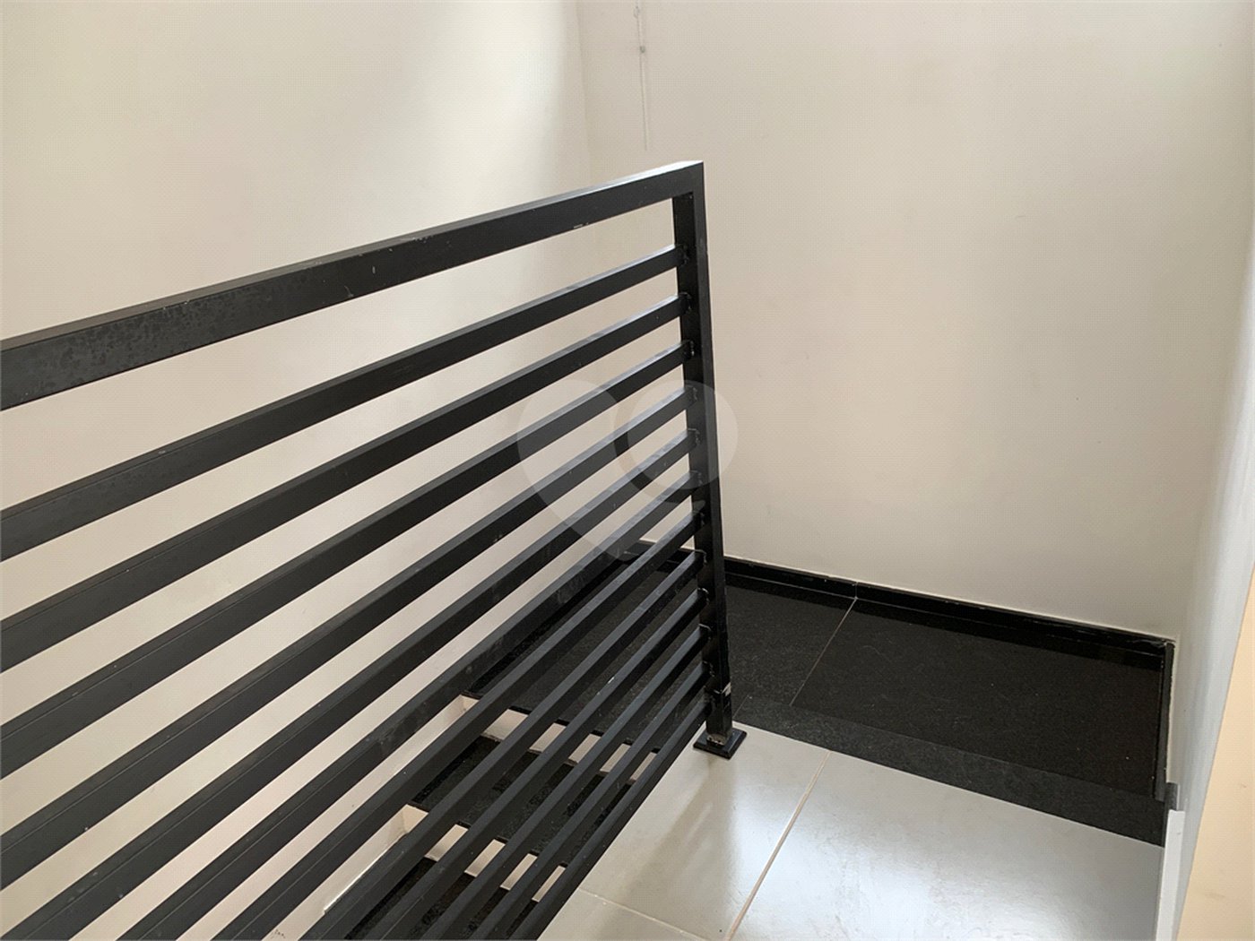 Sobrado à venda com 2 suítes em Residencial Jardins da Catalunha, Atibaia, SP