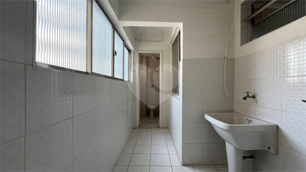 Apartamento à venda com 3 quartos, sendo 1 suíte, em Pinheiros, São Paulo, SP