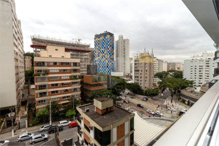 Apartamento à venda ou para alugar com 1 quarto em Pinheiros, São Paulo, SP