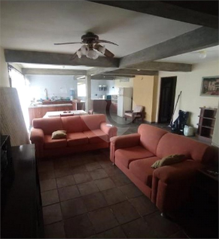 Casa à venda com 5 quartos, sendo 1 suíte, em Mantiqueira, Mairiporã, SP