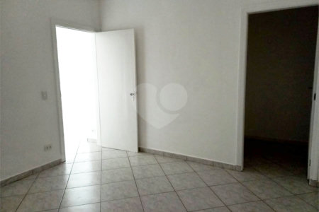 Sobrado à venda com 2 quartos em Vila Anglo Brasileira, São Paulo, SP