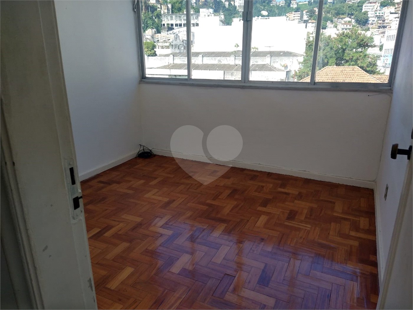 Apartamento à venda com 2 quartos, sendo 1 suíte, em Rio Comprido, Rio de Janeiro, RJ