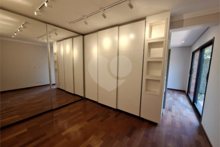 Casa para alugar com 5 quartos, sendo 3 suítes,  no condomínio Chacara Santa Maria, Votorantim - SP