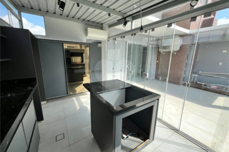 Apartamento à venda com 2 suítes em Indianópolis, São Paulo, SP