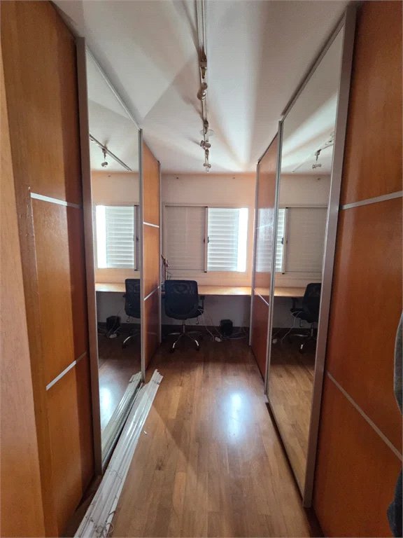 Cobertura à venda com 3 quartos, sendo 1 suíte, em Cidade São Francisco, São Paulo, SP