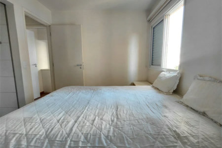 Apartamento à venda com 3 quartos, sendo 1 suíte,  em Vila Romana, São Paulo, SP