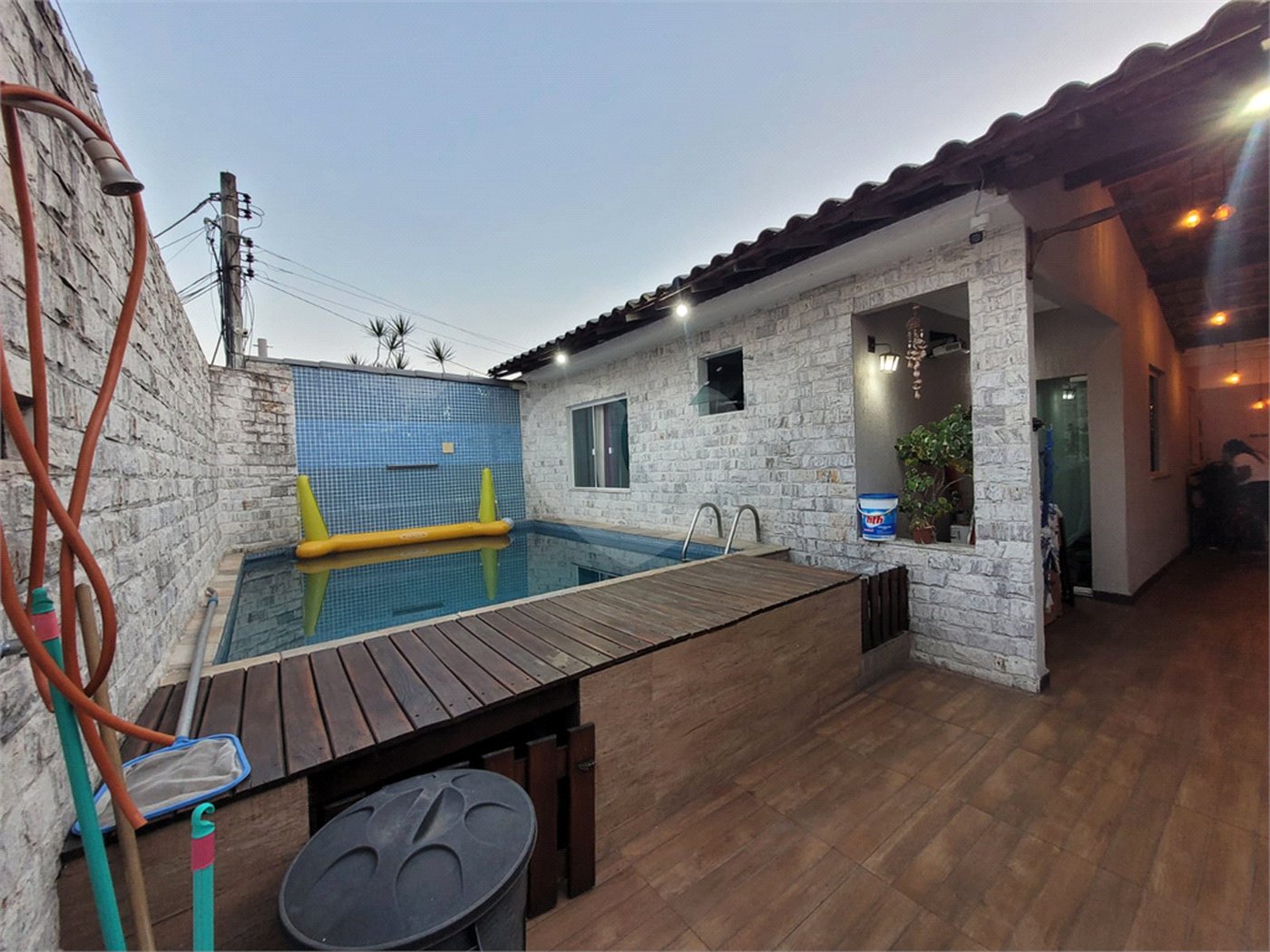 Casa à venda com 3 quartos, sendo 1 suíte, em Campo Grande, Rio de Janeiro, RJ