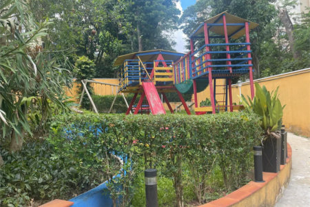 Casa à venda com 3 quartos, sendo 1 suíte, no condomínio Vilagio Viccino, São Paulo - SP