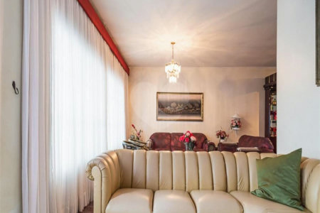 Casa à venda com 4 quartos, sendo 3 suítes,  em Osvaldo Cruz, São Caetano do Sul, SP